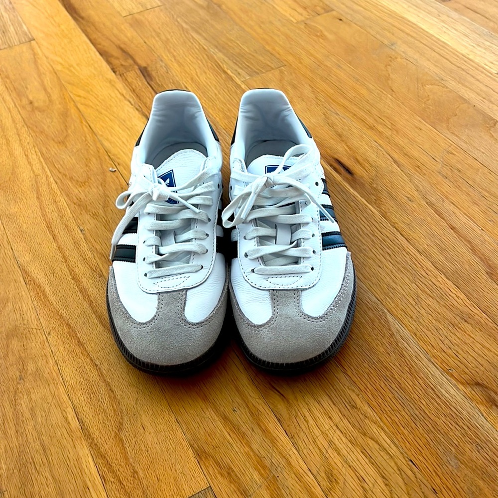 Hardly worn Adidas sambas size 5 US.